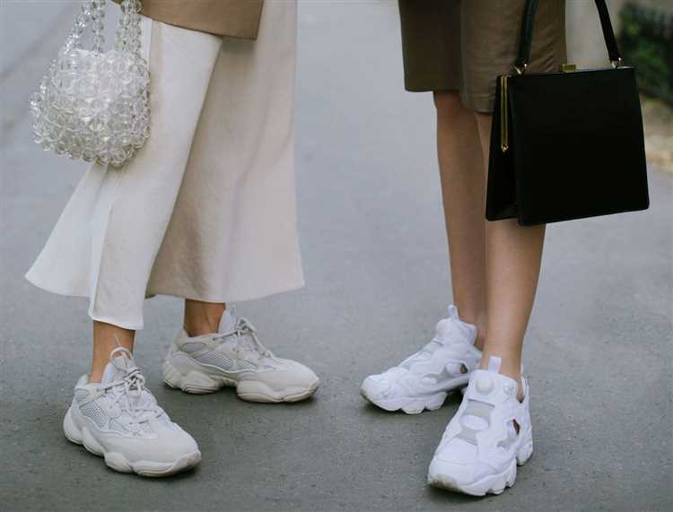 Женские кроссовки: идеальный выбор для активного образа жизни